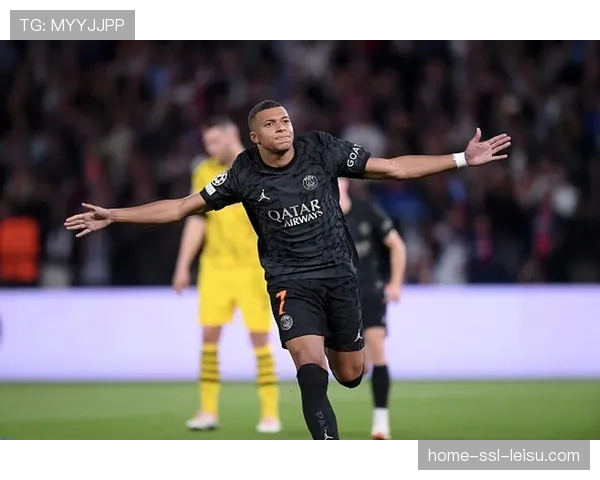 半决赛首回合:姆巴佩点射破门,巴黎圣日耳曼主场1-0小胜皇马 半决赛首回合:姆巴佩点射破门,巴黎圣日耳曼主场1-0小胜皇马